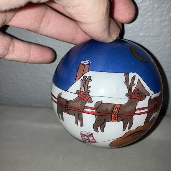Christmas Ornament Li Bien 1998 Santa Claus Sleigh Reindeer Delivering Presents - Picture 3 of 4